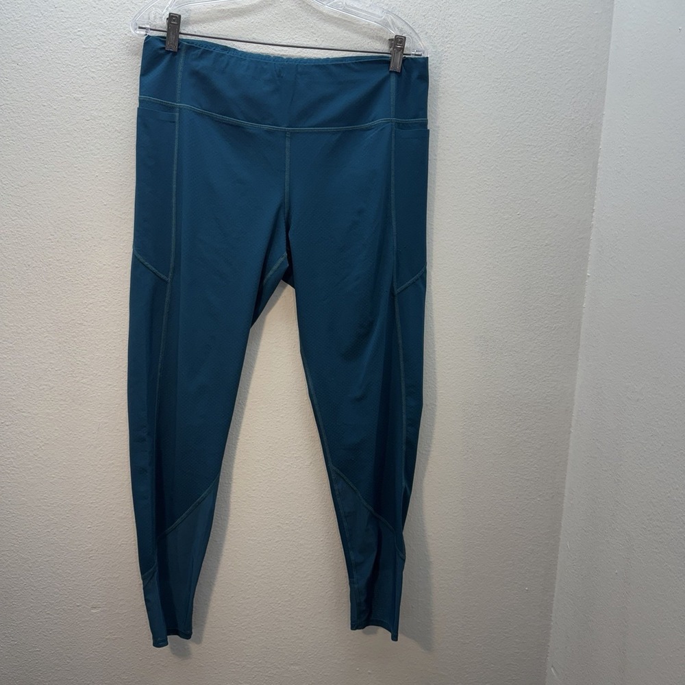 ATHLETA UP FOR ANYTHING 7/8 TIGHT Teal Blue Sz‎ L Tall Pockets Athletic Gym